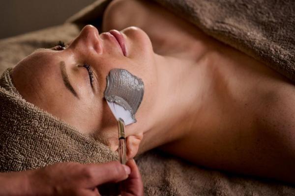 Ashmira Botanica - Five Elements Facial - 60 minutes