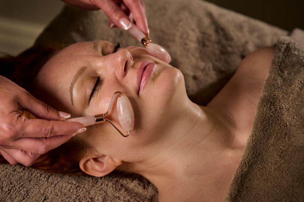 Oskia - Cryo Sculpting Facial - 90 minutes