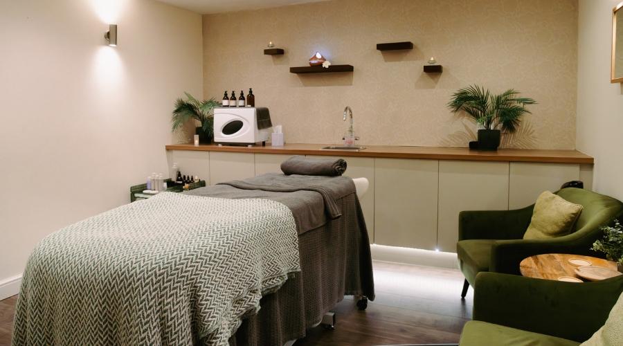 Little Luxe Facial