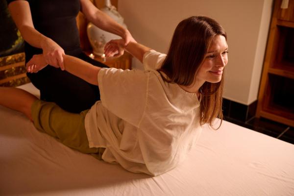 Back, Neck, Shoulder (Traditional Thai) | 30 minutes