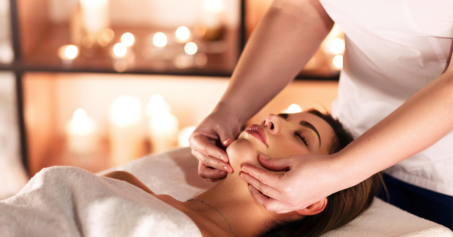 Oskia Luxury Body & Face Ritual Day - with free Gift Set Worth £115