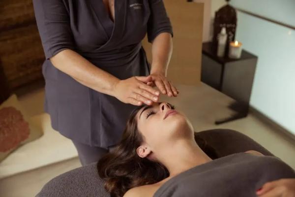 CZ* Joy Of Beauty Facial 60min