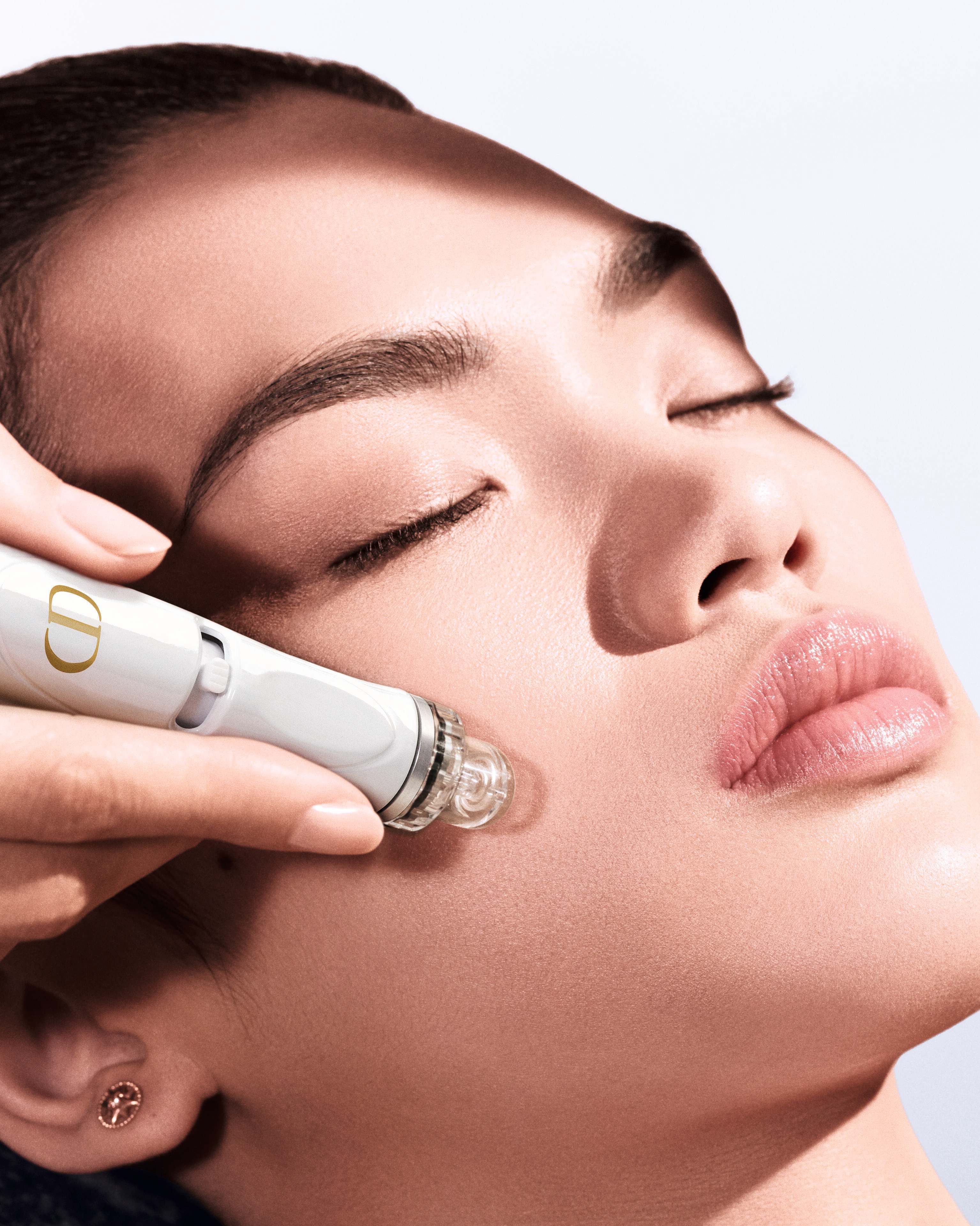 Dior powered by Hydrafacial 60 Mins