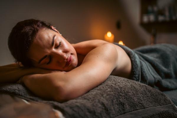 Elemis Expert Absolute Face and Body Ritual - 100 Minutes