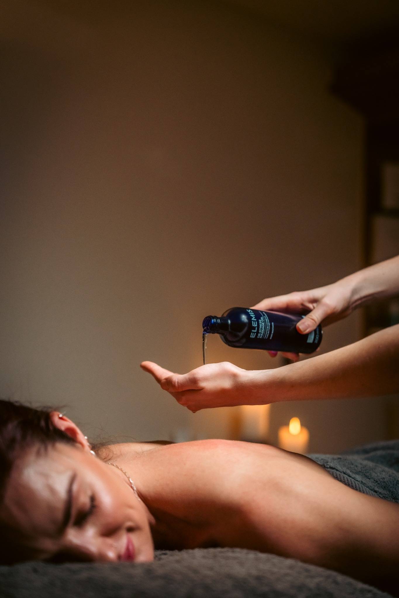Elemis Expert Absolute Face and Body Ritual - 50 Minutes