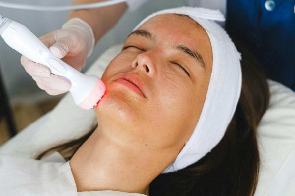 Champneys Diamond Dermabrasion Facial