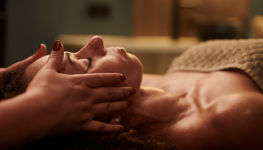 Oskia Luxury Face & Body Ritual Day