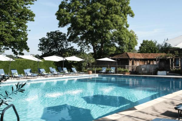 Pool & Picnic