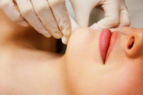 Lip and Chin Wax