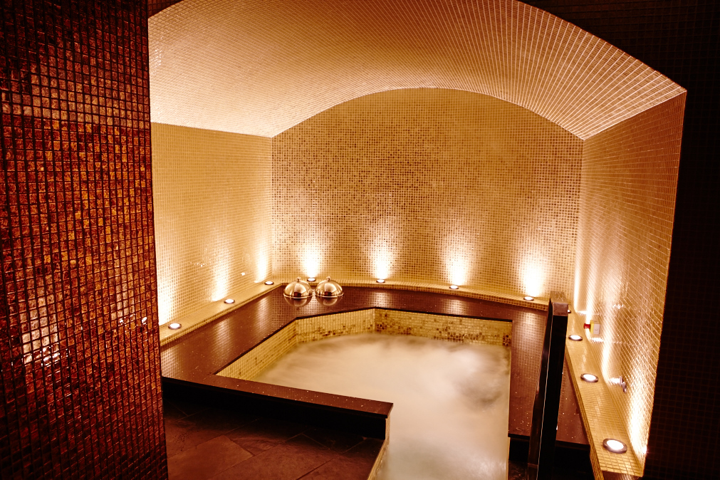 Couple | Thai Square Royal Couple Package