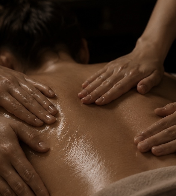 Four Hands Massage