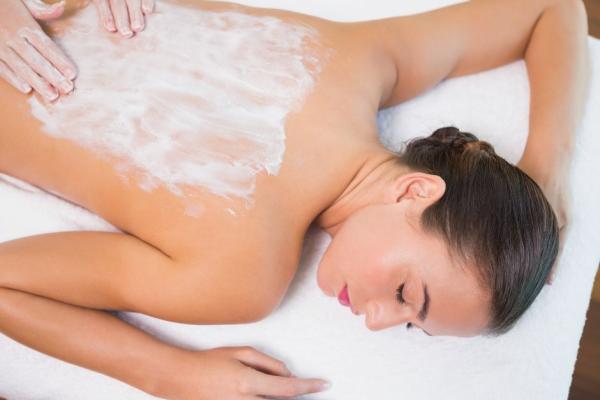 Detoxifying and clarifying back treatment 30
