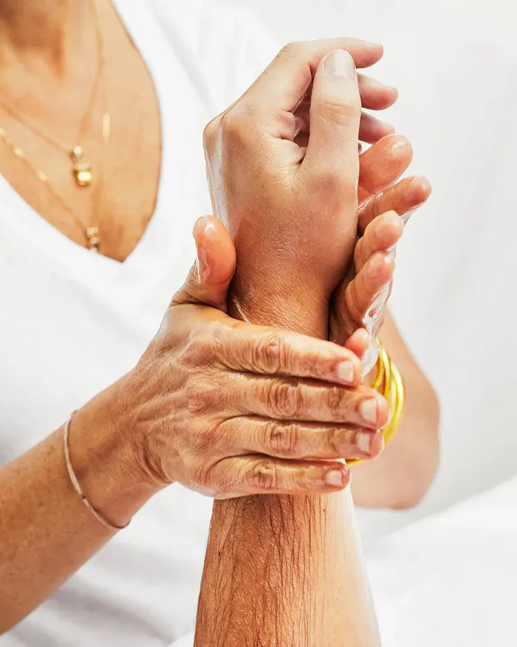 90 Min Deep Tissue Vishesh Dual Therapist: The Ayurvedic Art Of Physical Relief
