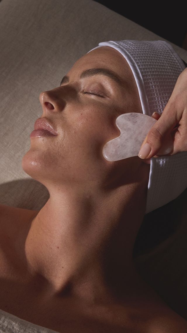 ESPA Active Nutrients Glow from within Facial 60 minutes