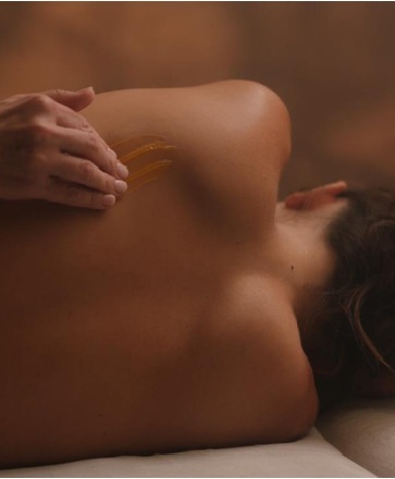 Pregnancy Back Massage