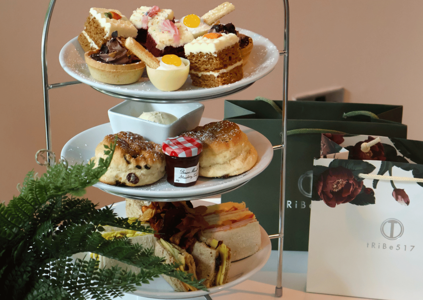 Afternoon Tea With 25 Minute Treatment