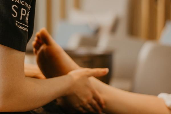 The Gel Bottle Classic Pedicure - Gel Polish