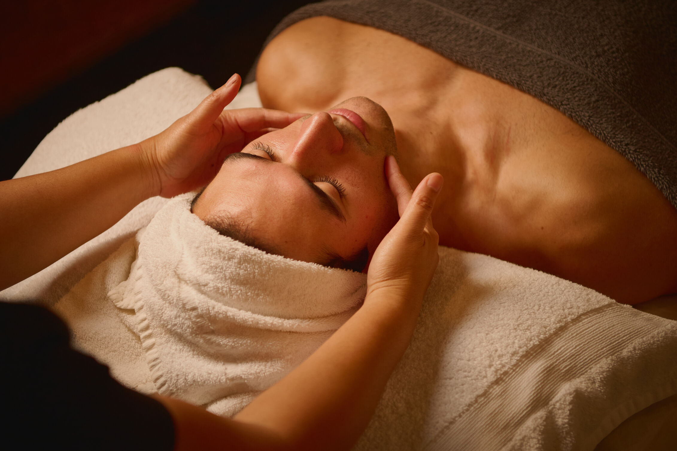 Facial Treatment | Gentlemen's Andaman Collagen