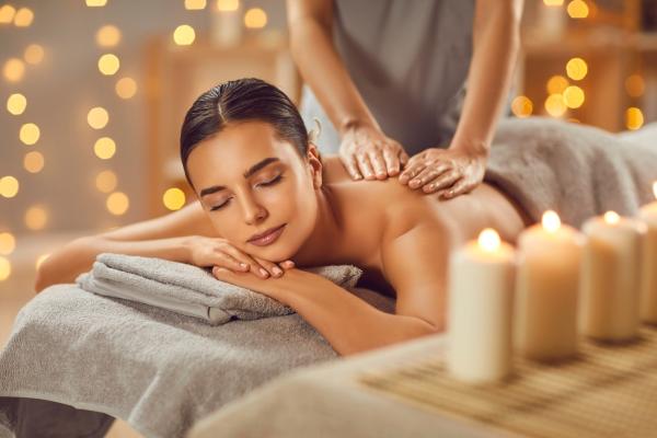 Elemis Expert Deep Tissue Tension Ease Massage 30