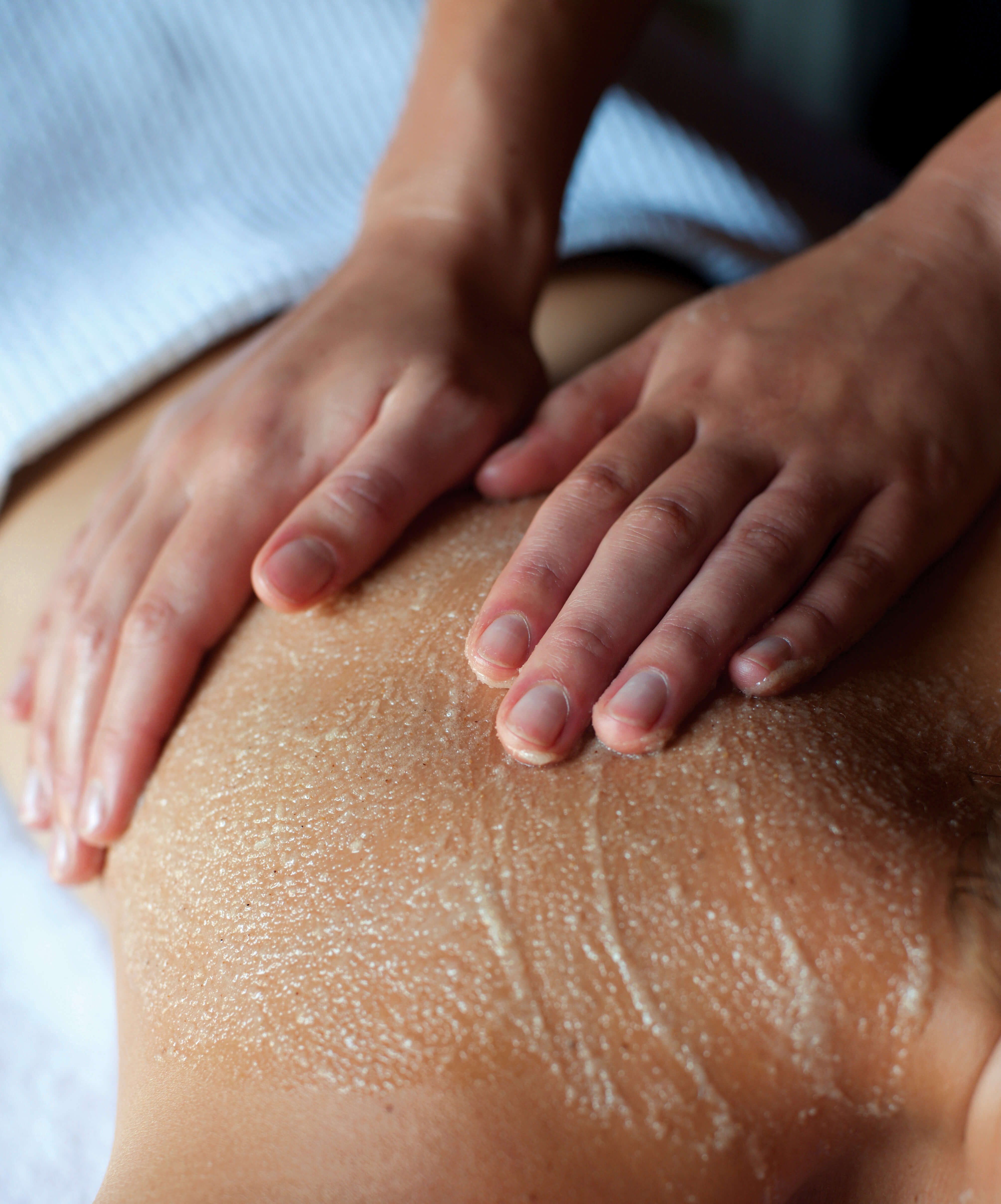 The Outer Glow Body Exfoliation