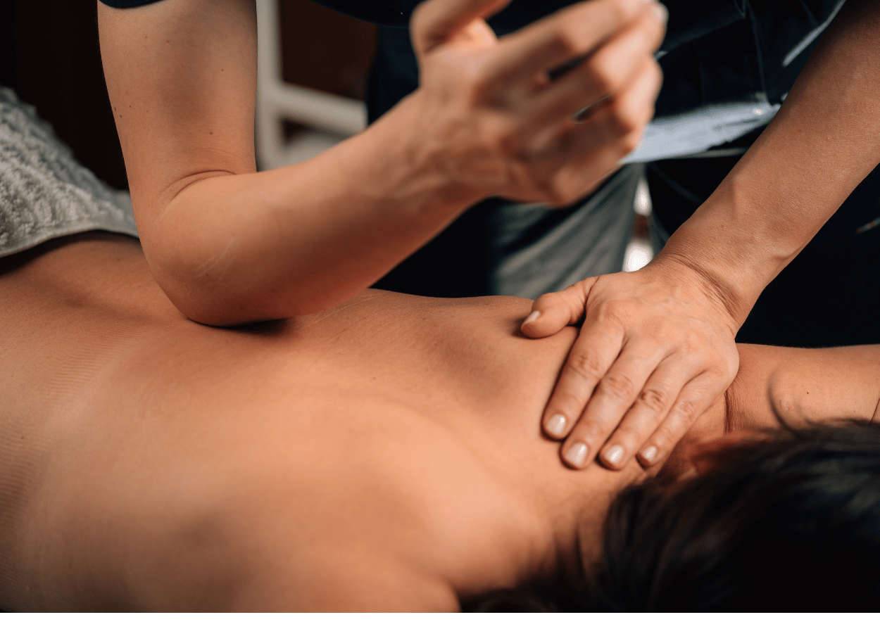 OSKIA & Theragun Hot Stone Deep Tissue Massage