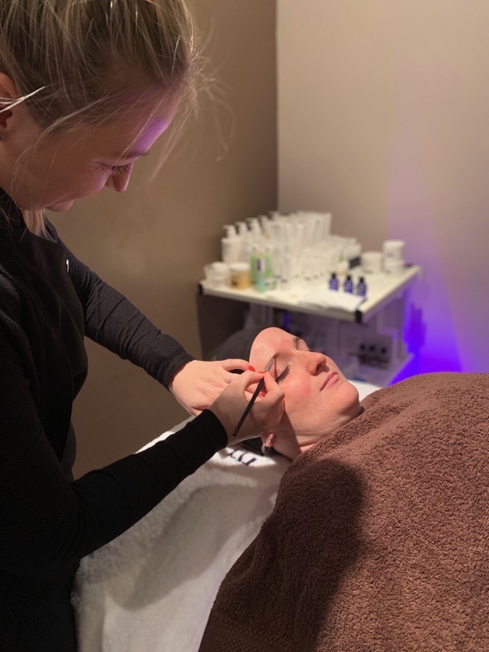 Eyelash & Brow Tint With Shaping