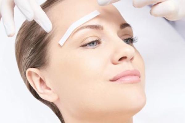 Eyebrow Shape/Wax