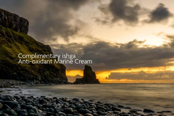 Autumn Isles Escape (Complimentary Anti-oxidant Marine Cream)