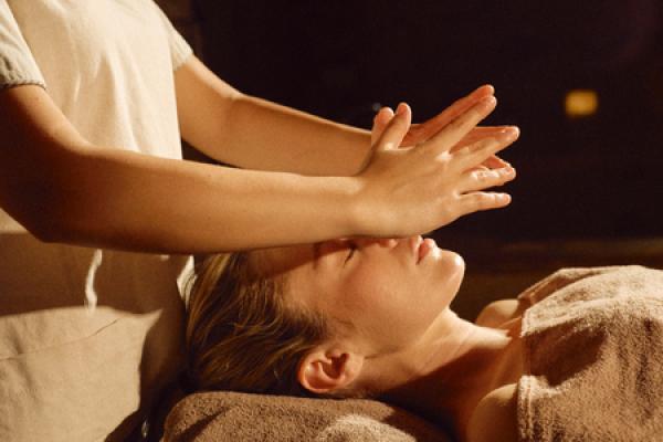 Prenatal Massage 90 minutes