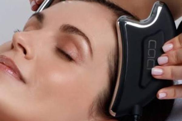 CACI GUA SHA Microcurrent Facial