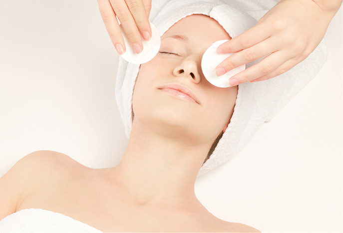 ELEMIS Expert Touch Nourish Facial (55 minutes)