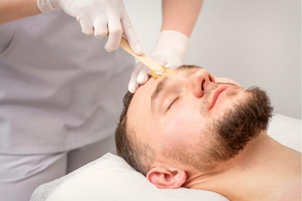 Gents' Eyebrow Wax