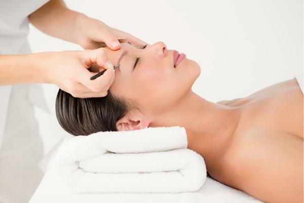 Teen Eyebrow Shape (Tweezer)