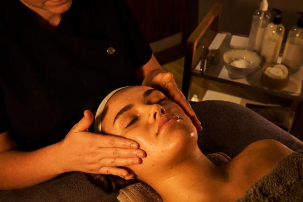 24K Gold Facial