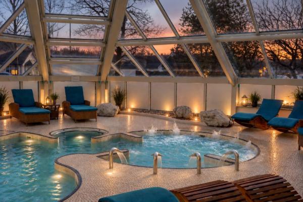 Twilight Spa