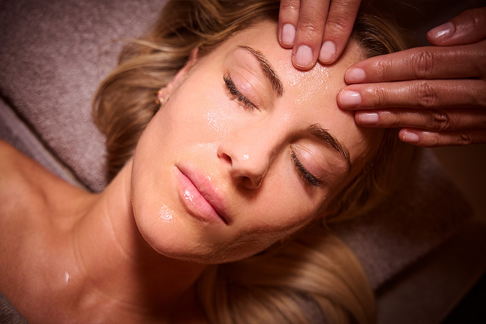 Evolve Multi Peptide Rejuvenating Facial (60 Minutes)