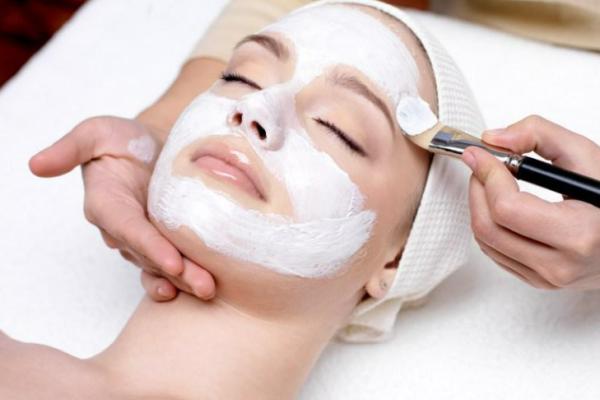 TEMPLESPA | THE TOTALLY QUENCHED & DRENCHED | Rehydrating facial for thirsty skin 50 Minutes