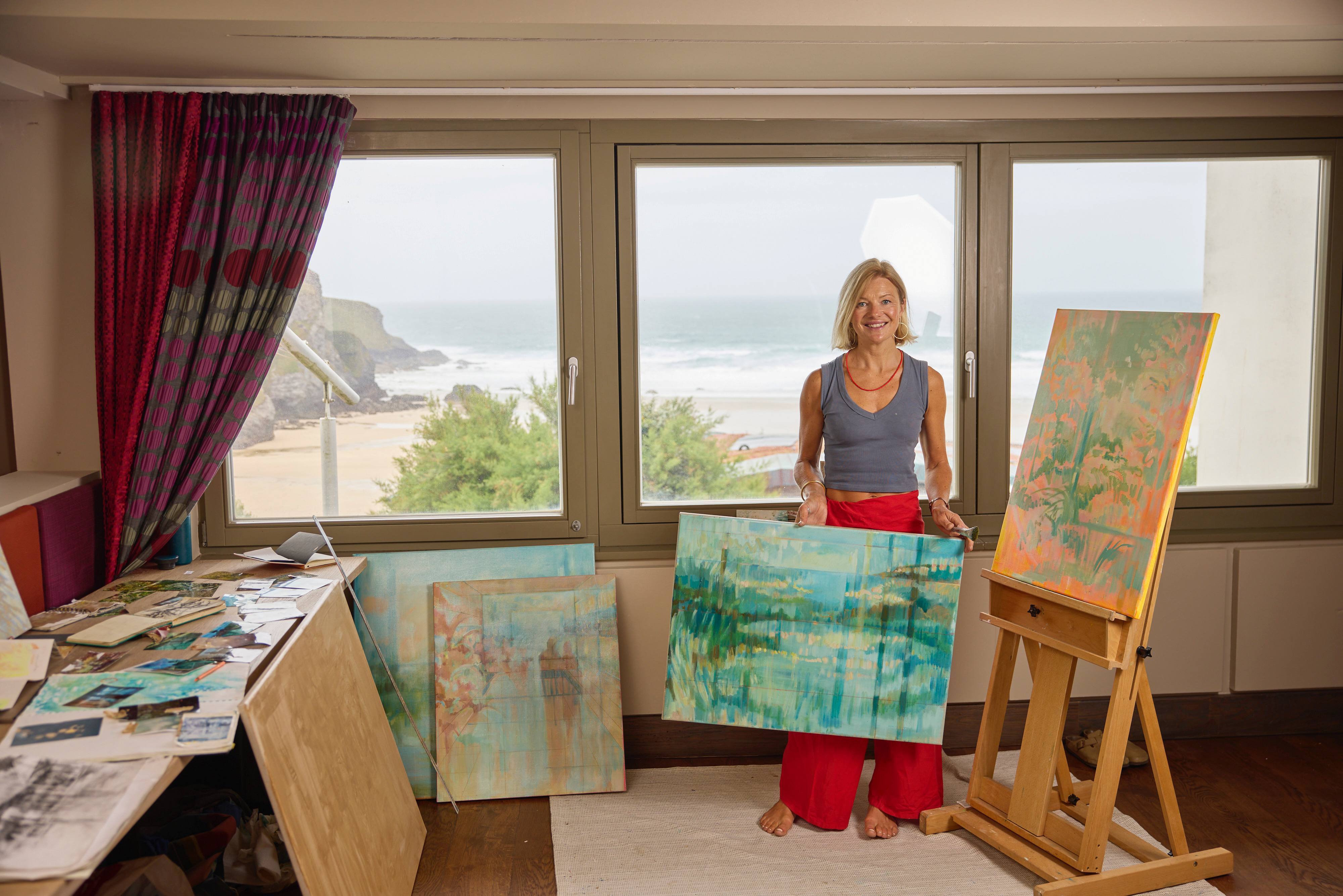 An Evening with Hannah Davies