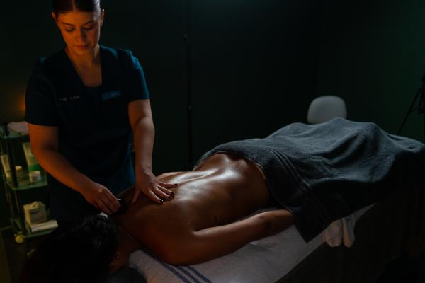 Hot Stone Massage 55 Minutes