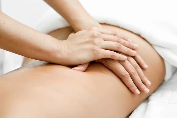 ELEMIS EXPERT 25 Back, neck and shoulder massage