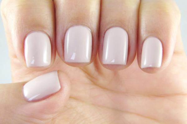 Luxury Manicure 55 Minutes