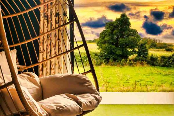 Weekday Sunrise Package