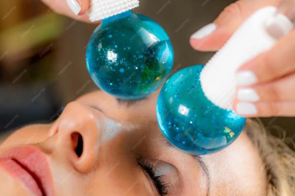 Signature Collagen Facial