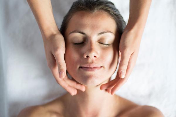Repose Aromatherapy Facial | TEMPLESPA