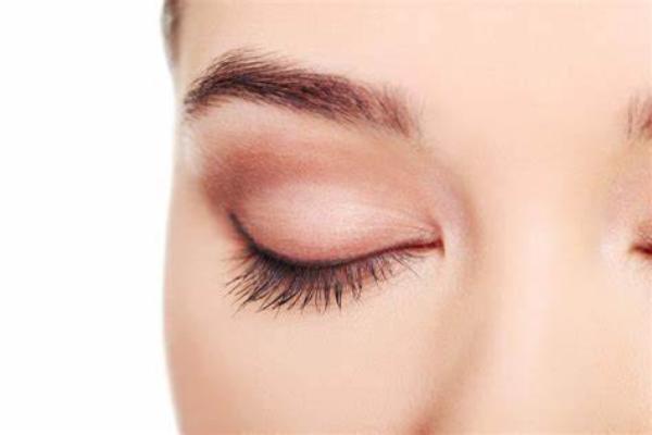 Eyebrow Tint 15 Minutes