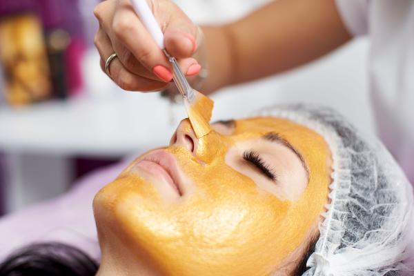Gold Rush Facial - 60 minutes