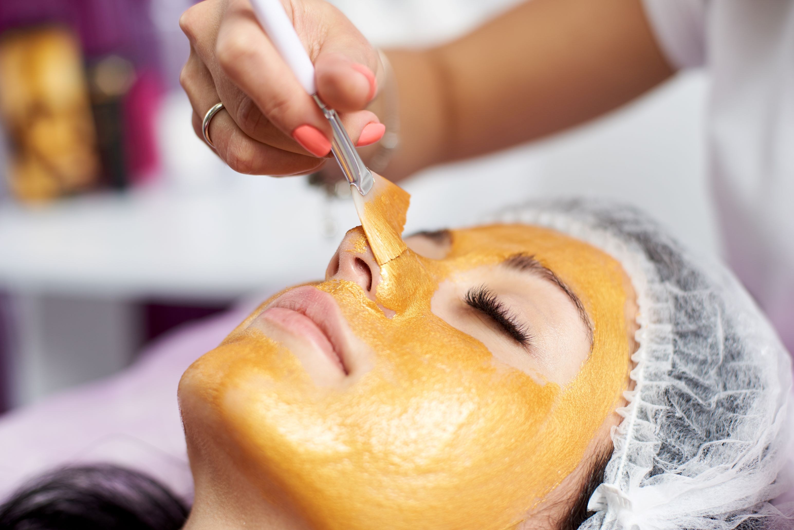 Gold Rush Facial - 60 minutes