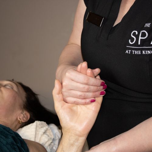 Support The Change | Aromatherapy Associates