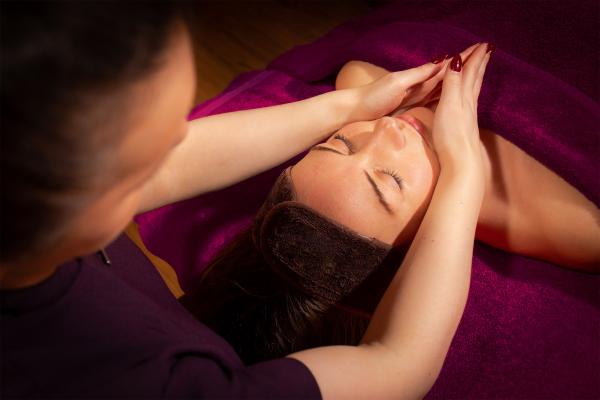 Aromatherapy Massage (Including face and scalp)