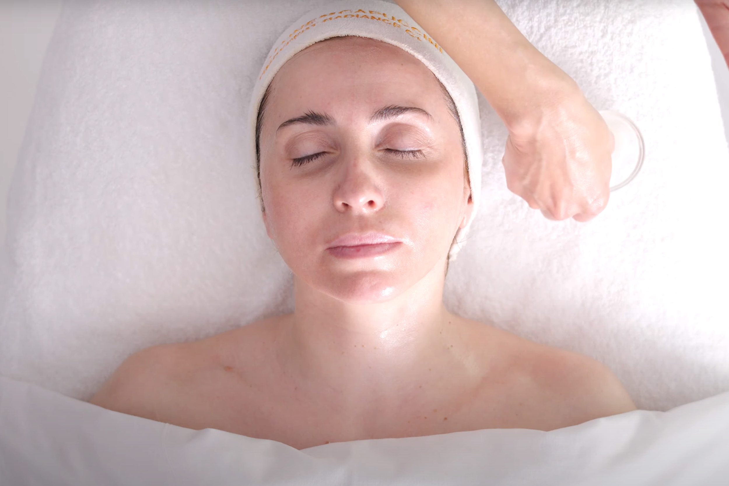 Spa Prescriptive Facial - Deeply Hydrating